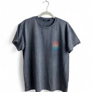 Gray Mineral Wash Midnight Disco Graphic T-Shirt Women's Medium